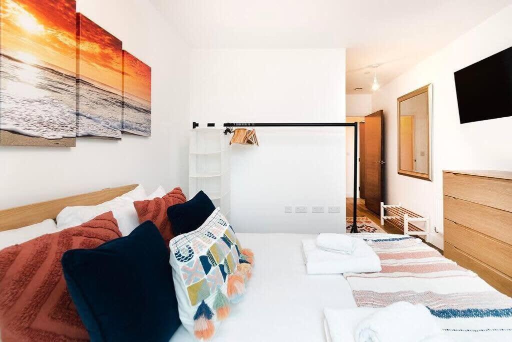 Stylish 2 Bedroom Flat In Wandsworth Appartamento Londra